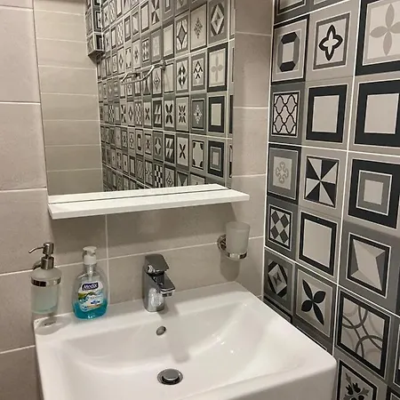 Brand New Apartment 아파트